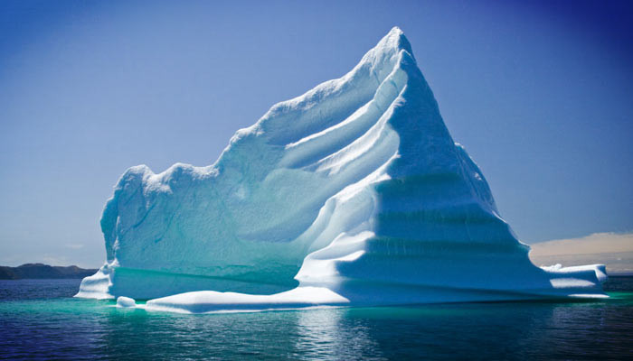 Attraction-icebergs-700x400